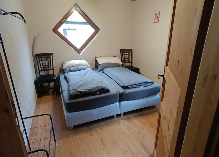 Haus Neckarblick شقة